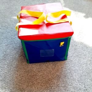 Portable storage bin